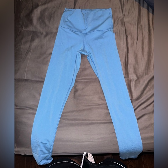 Blue TNA LIFE atmosphere ankle aritzia Cheeky leggings size XS NEVER WORN - Picture 2 of 2